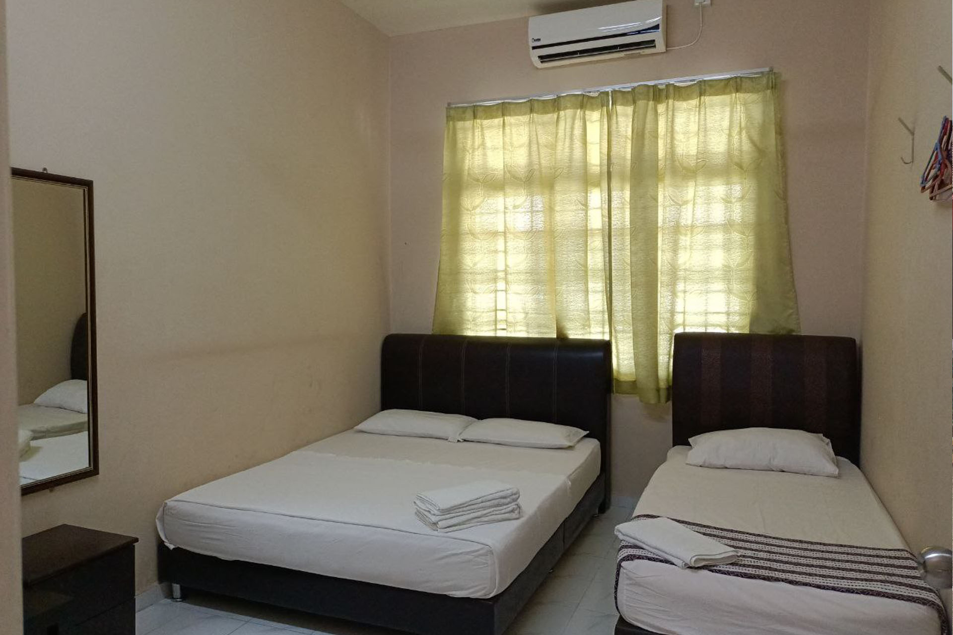 Homestay.InderaMahkota.com